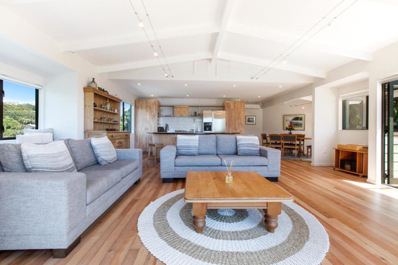 Beachfront Enclosure Bay - Waiheke Unlimited Oneroa Kültér fotó